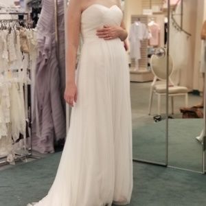 Like new David's Bridal A-Line Ivory Wedding Dress